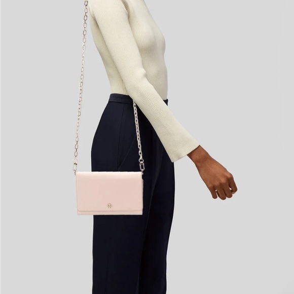 Tory Burch Crossbody Bag
Pink Leather - Picture 2 of 8